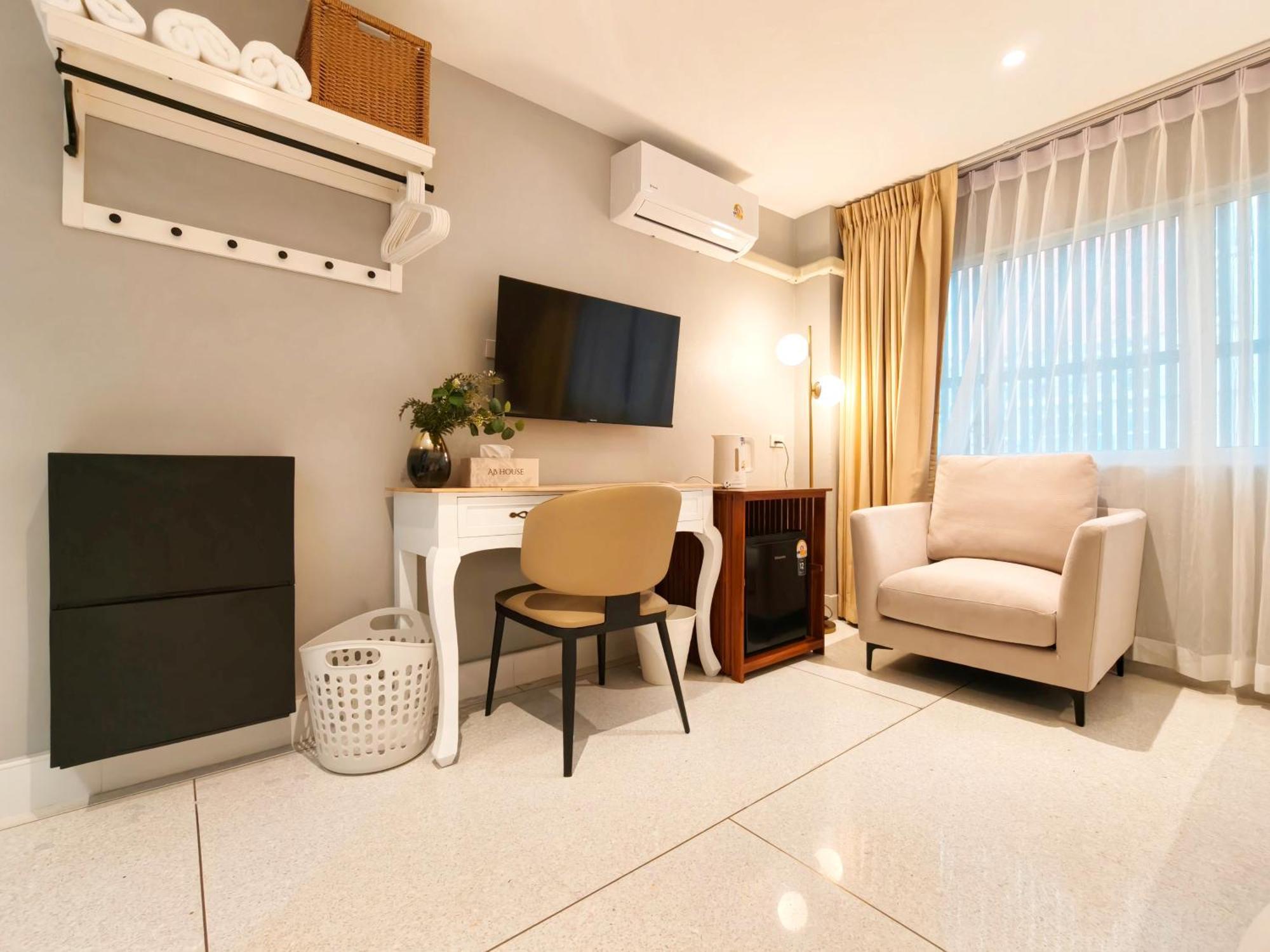 Ab House Aparthotel Bangkok Exteriör bild